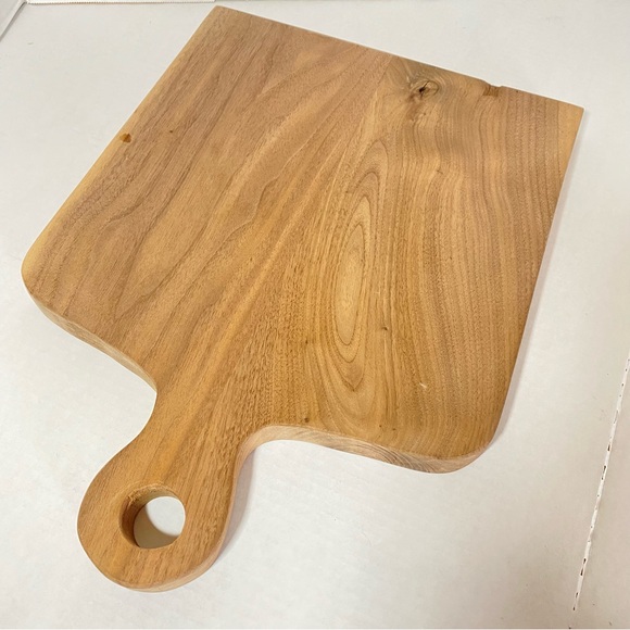 Wood Charcuterie Board or Cutting Board - Picture 4 of 7
